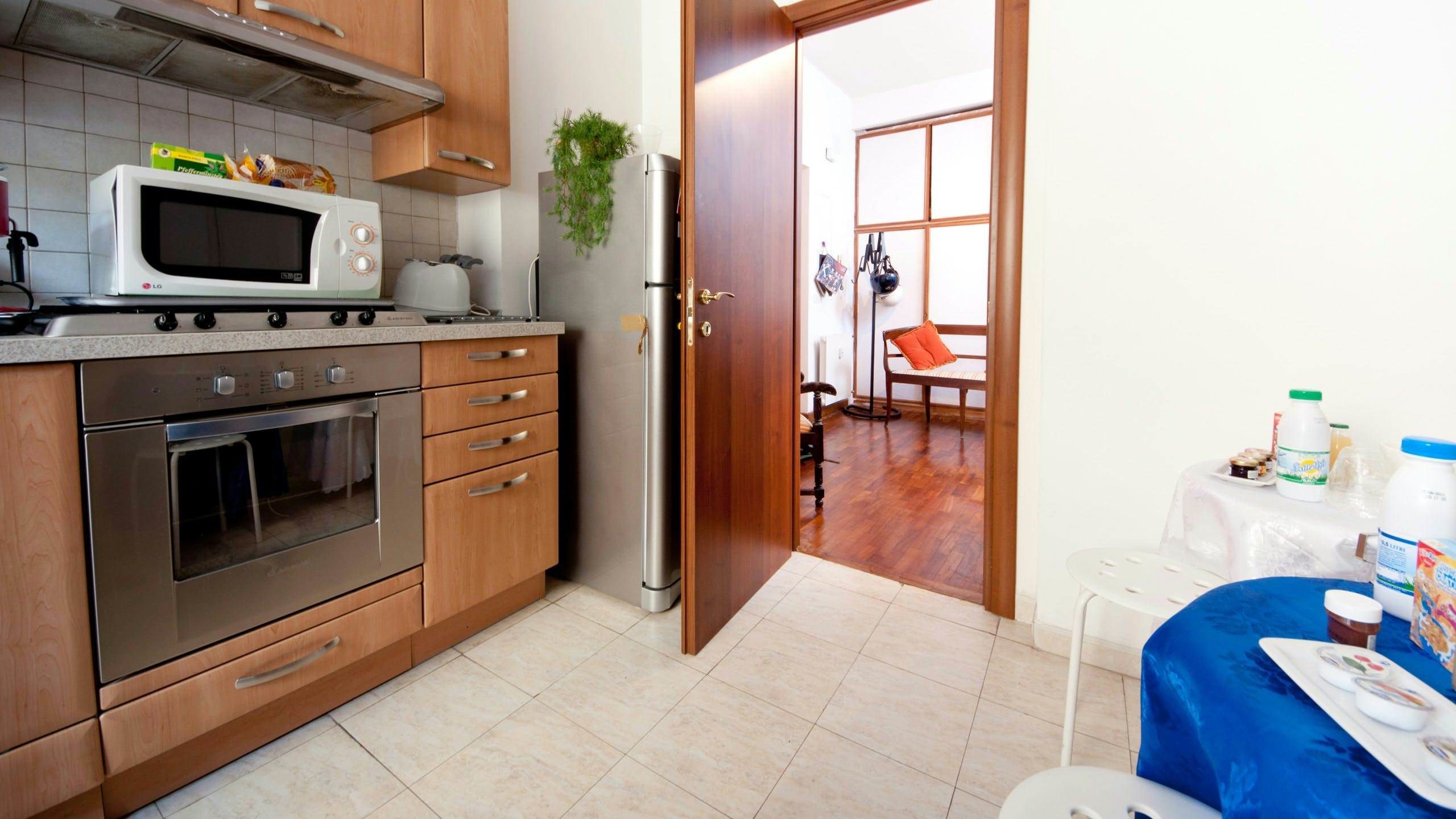 Selvbetjent frokost hver dag (EUR 8 per person)