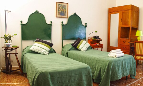 Dúplex, 1 dormitori | Roba de llit d'alta qualitat, caixa forta a l'habitació i escriptori 