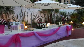 Area per ricevimenti all'aperto