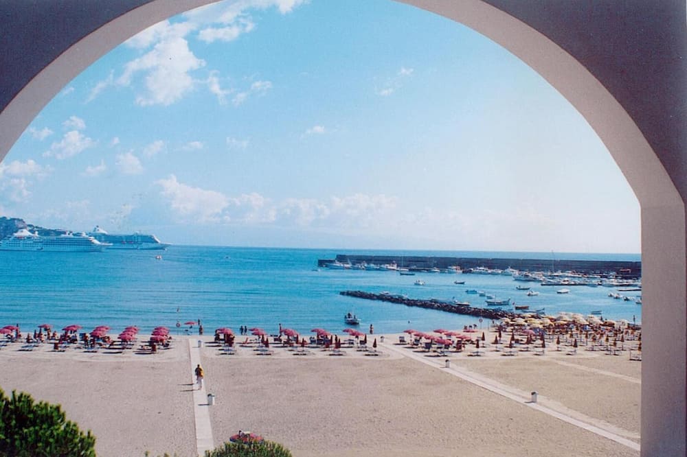 Hotel Villa Athena
