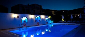 Ritsa Apartments