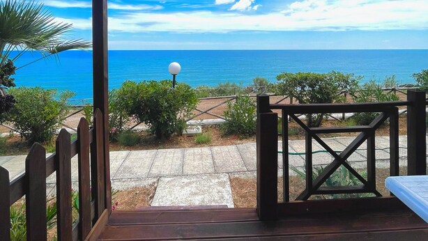 Unclassified image, 1 of 50, button - Villaggio La Giara (Vieste)