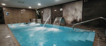 AZZ Asturias Langrehotel