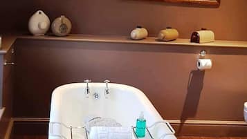 Chambre Double Luxe, salle de bains attenante (Bath and Shower) | Salle de bain