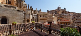 Hospedería Casa De Cisneros