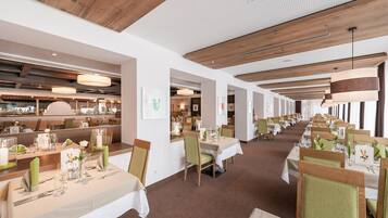 Quang cảnh nhìn từ nơi lưu trú