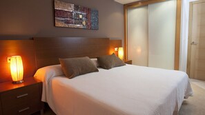 Apartment, 3 Bedrooms, City View | Iron/ironing board, free WiFi, bed sheets - ESTIMAR Calpe Apartments 2 & two (Calpe)