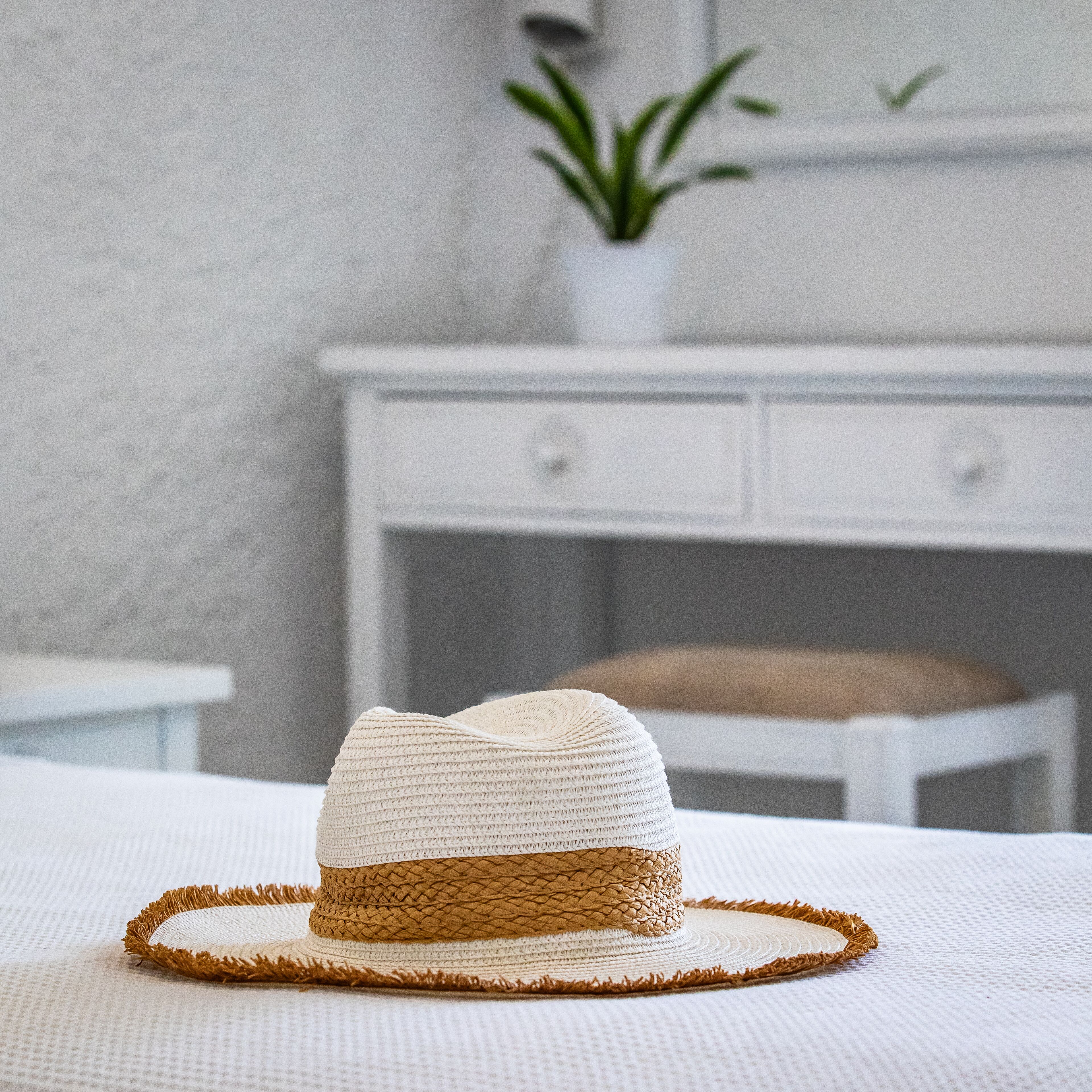 economy double or twin room | 1 bedroom, in-room safe, iron/ironing board, free cots/infant beds