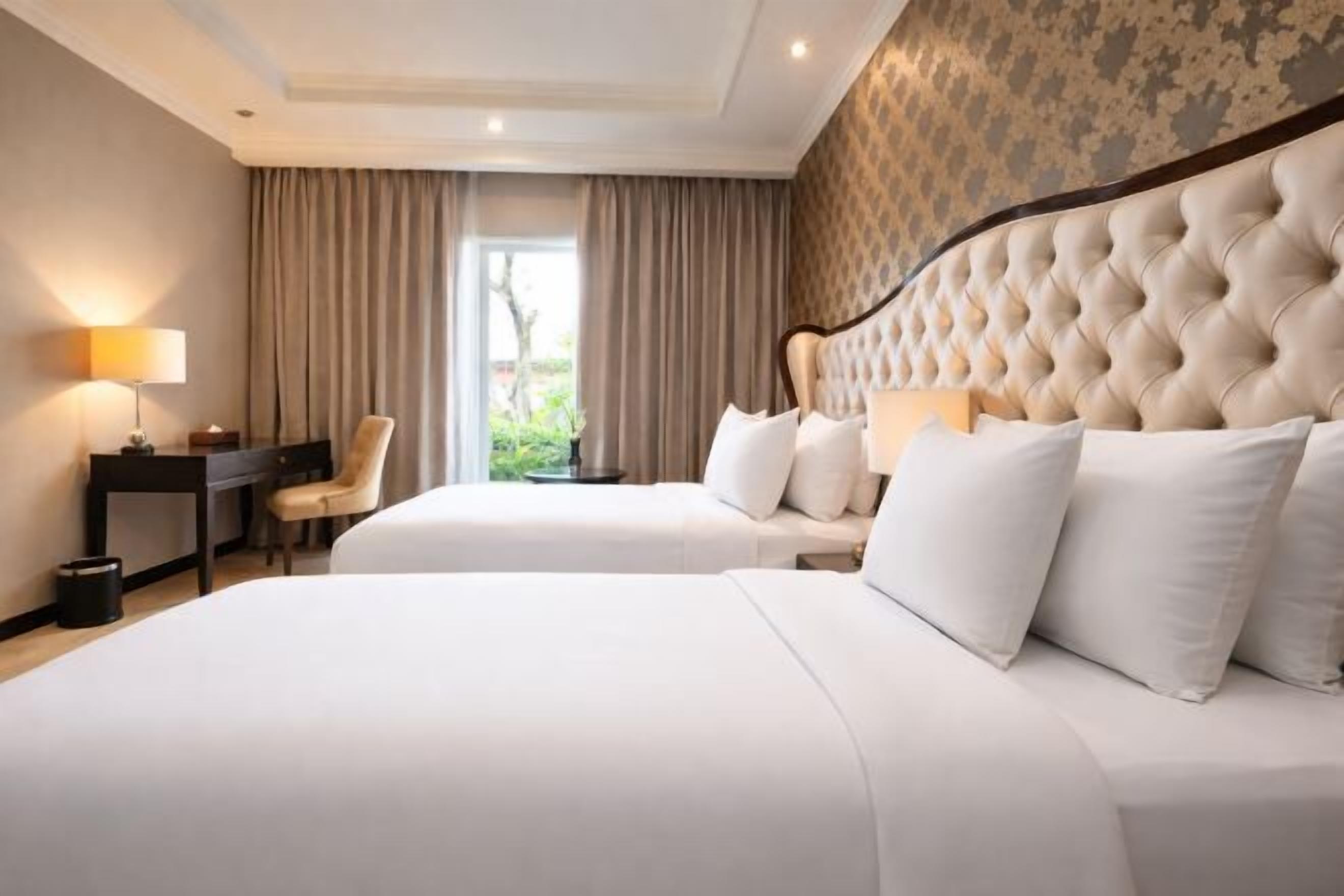 Premium bedding, in-room safe, desk, rollaway beds