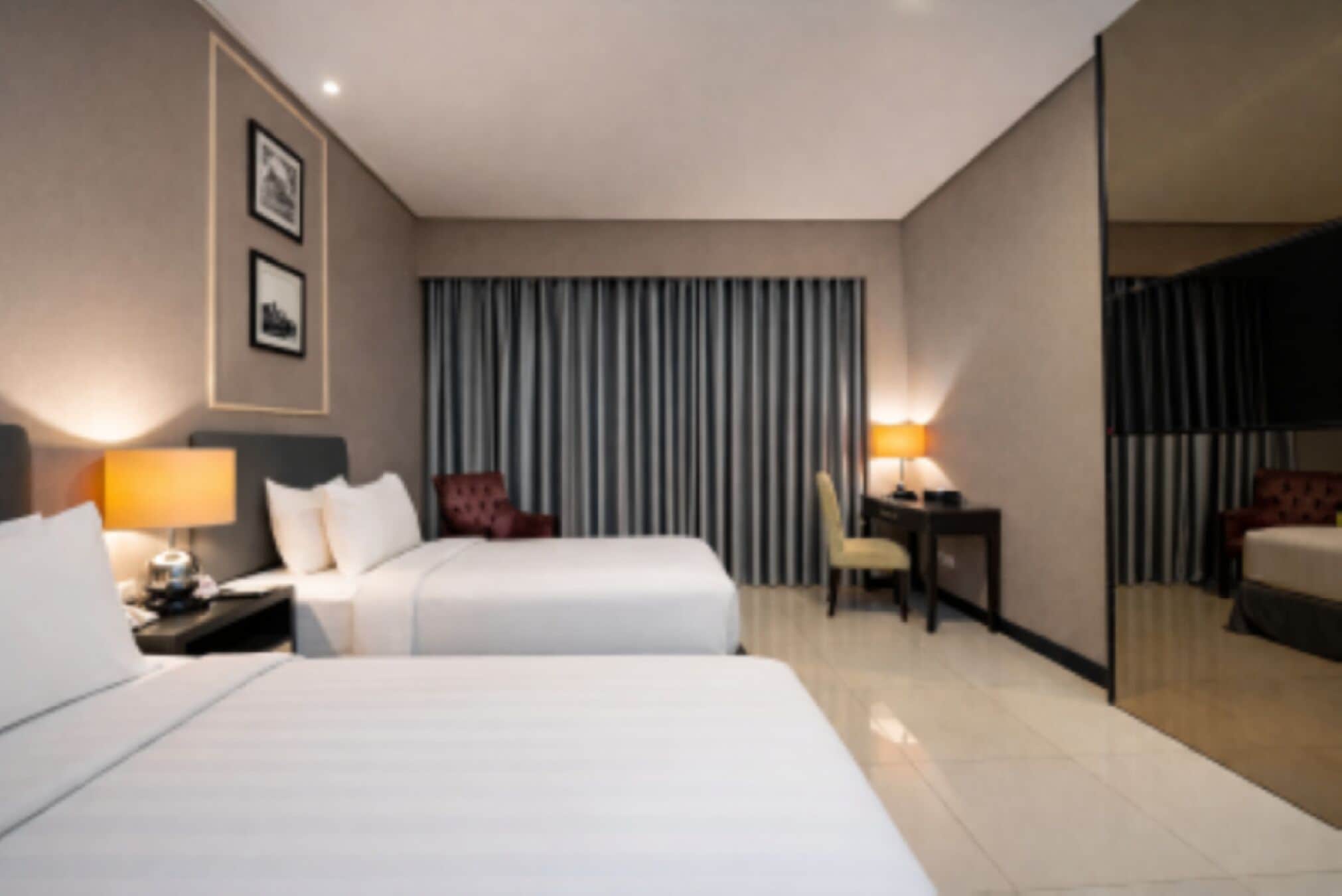 Superior Twin Room | Premium bedding, in-room safe, desk, rollaway beds