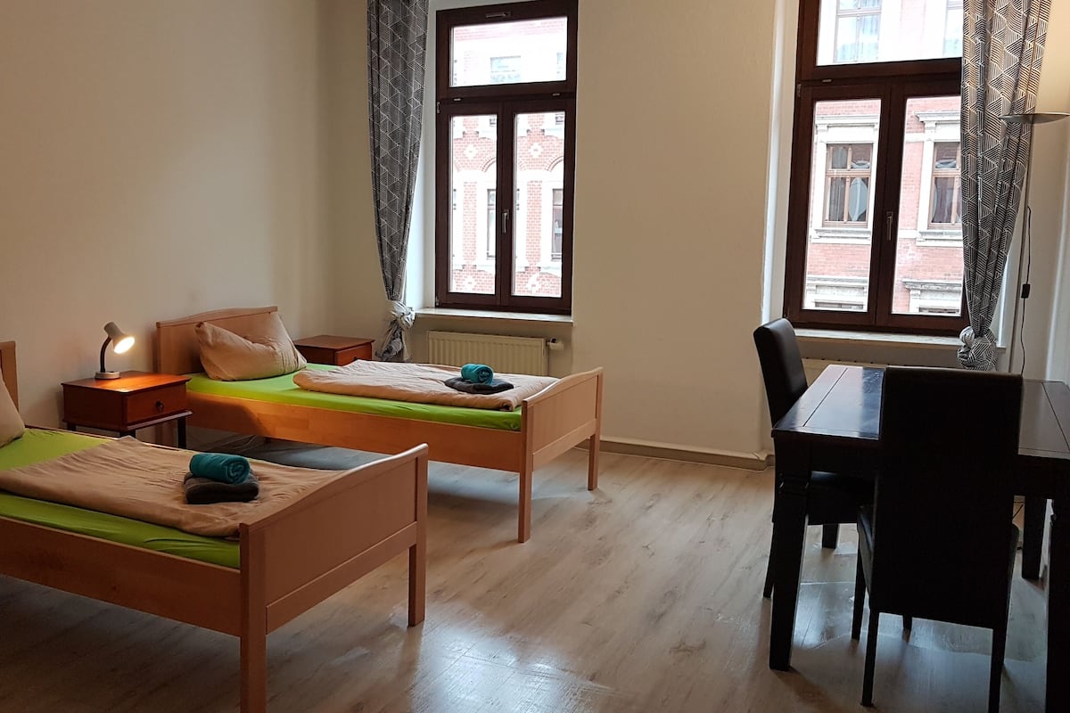 1 dormitorio, ropa de cama hipoalergénica, decoración individual