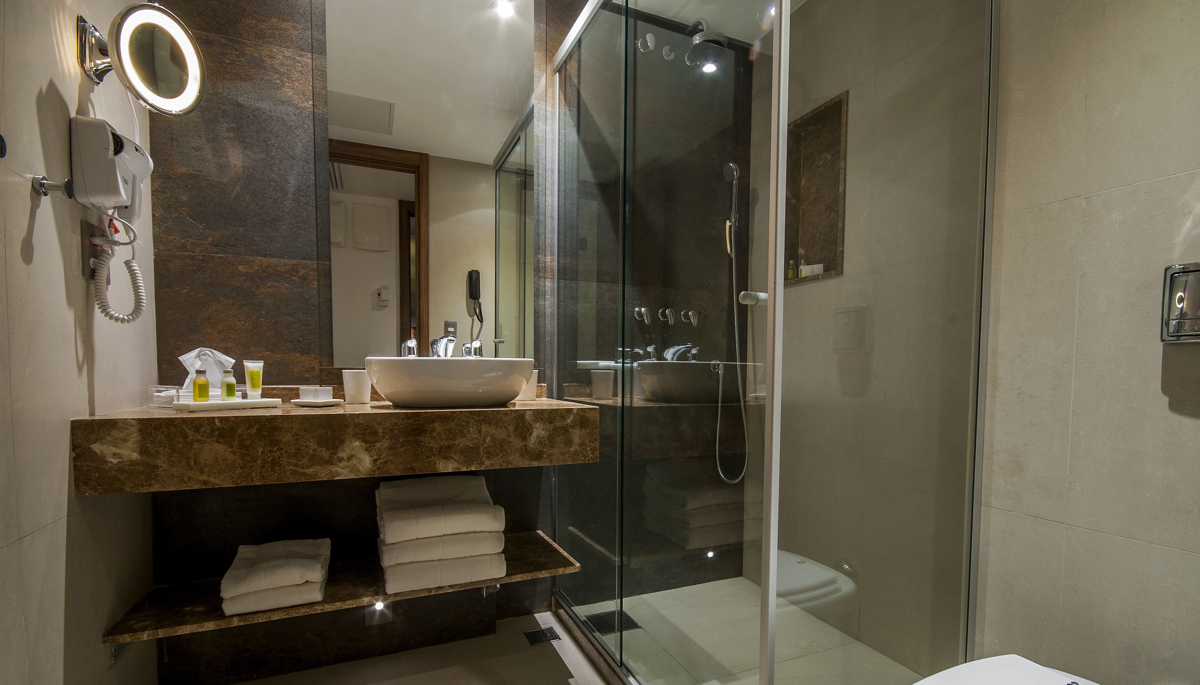 standard double room | bathroom | shower, hair dryer, towels