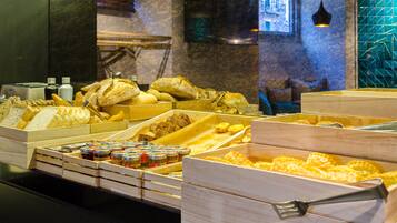 Daily buffet breakfast (EUR 15 per person)