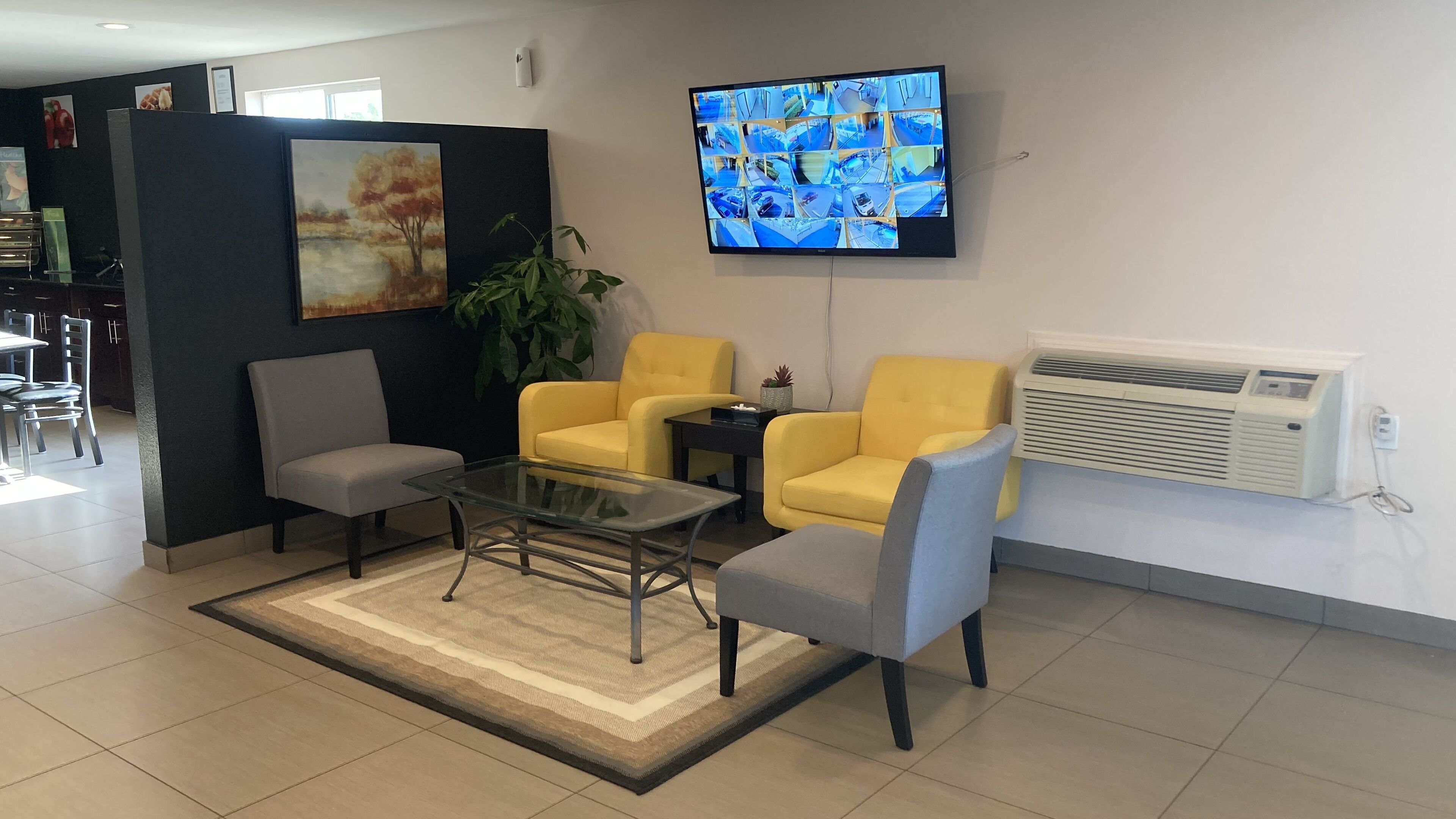 Photo - Quality Inn & Suites near Downtown Bakersfield