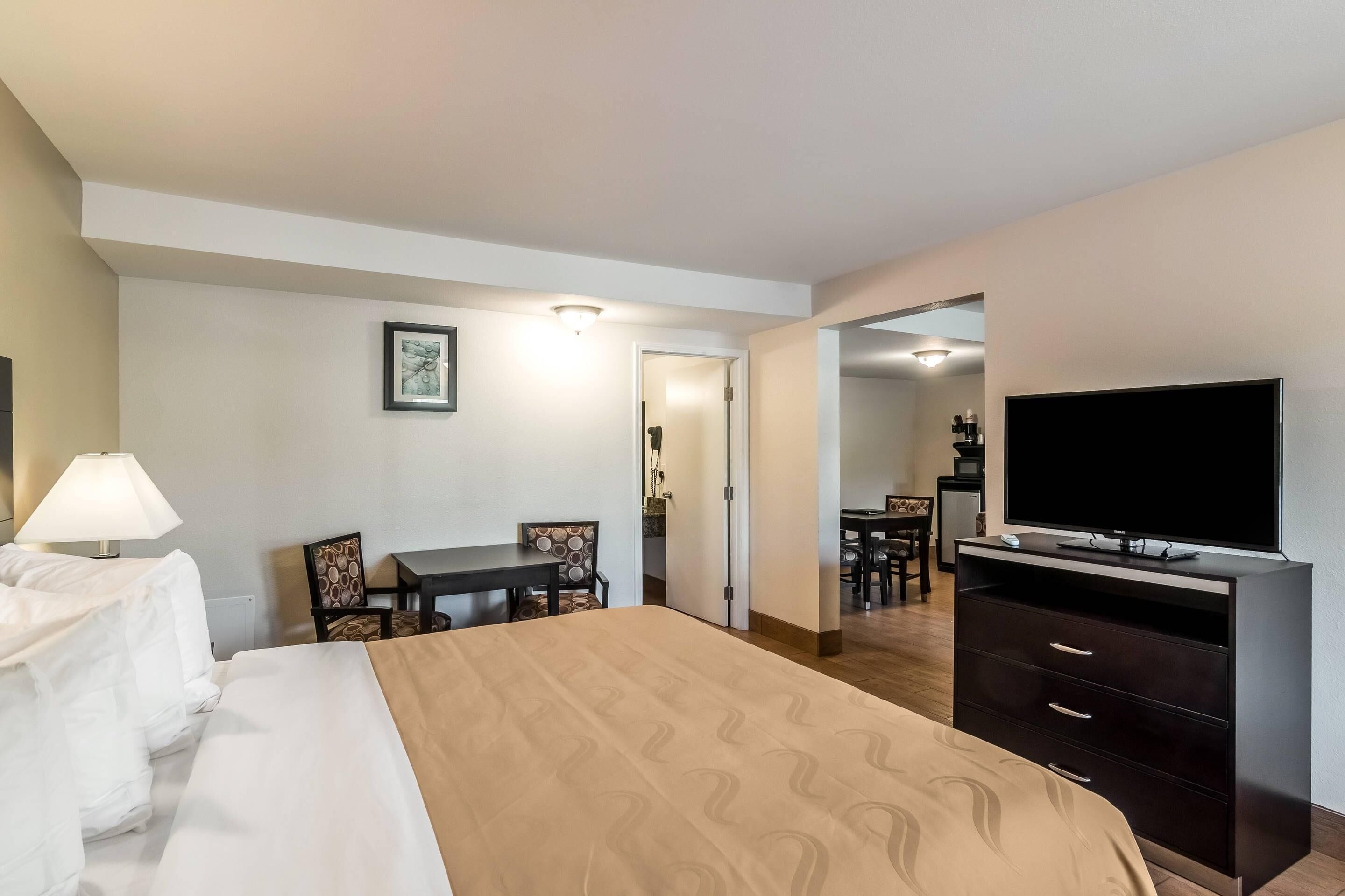 Photo - Quality Inn & Suites near Downtown Bakersfield