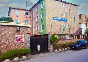 Front of property - Definite Destiny Hotel (Lagos)