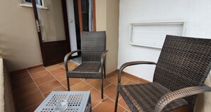 In-room safe, individually decorated, laptop workspace - Hostal Saturno (Sant Llorenc des Cardassar)