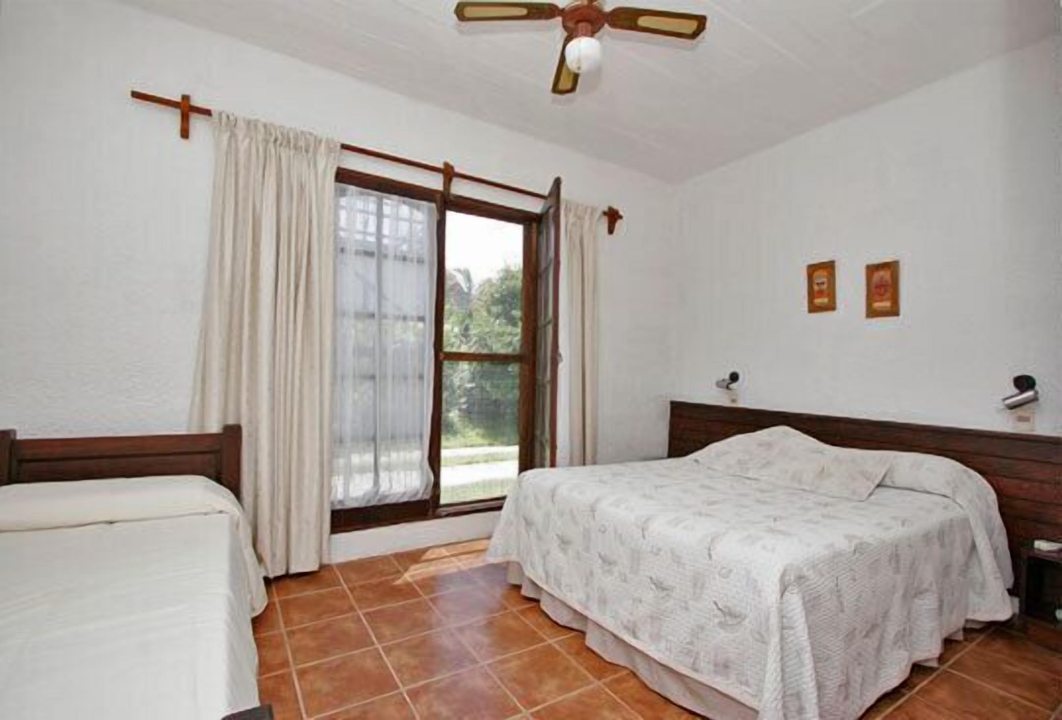 Triple Room | Premium bedding, down comforters, in-room safe, free cribs/infant beds