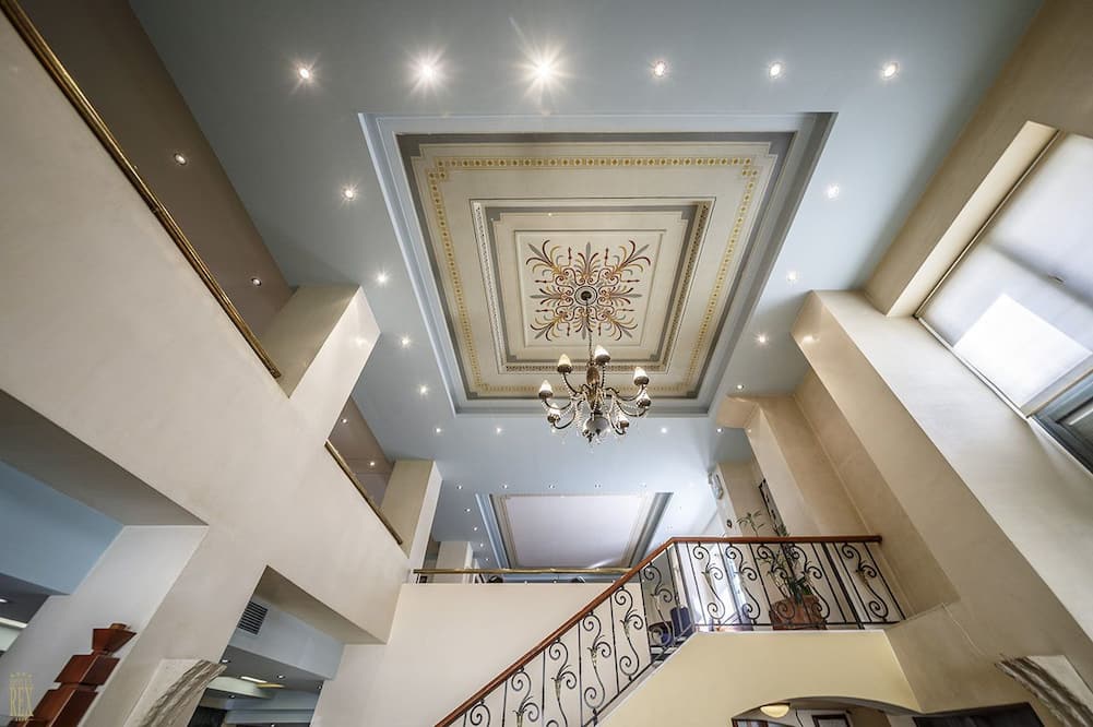 Rex Hotel
