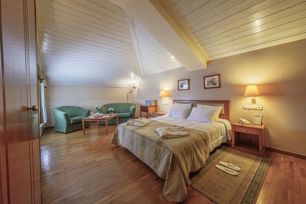 Minibar, két bảo mật tại phòng, phòng cách âm