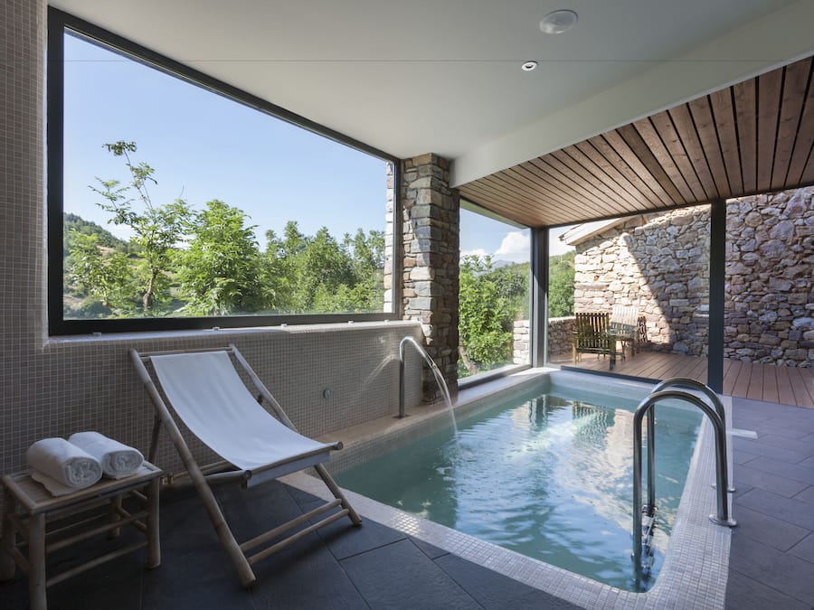 Badstue, hydroterapi og massasje