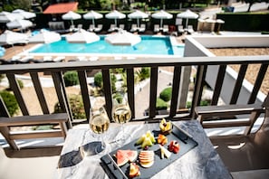 Deluxe Triple Room | Balcony view - Lagaria Hotel (Kassandra)