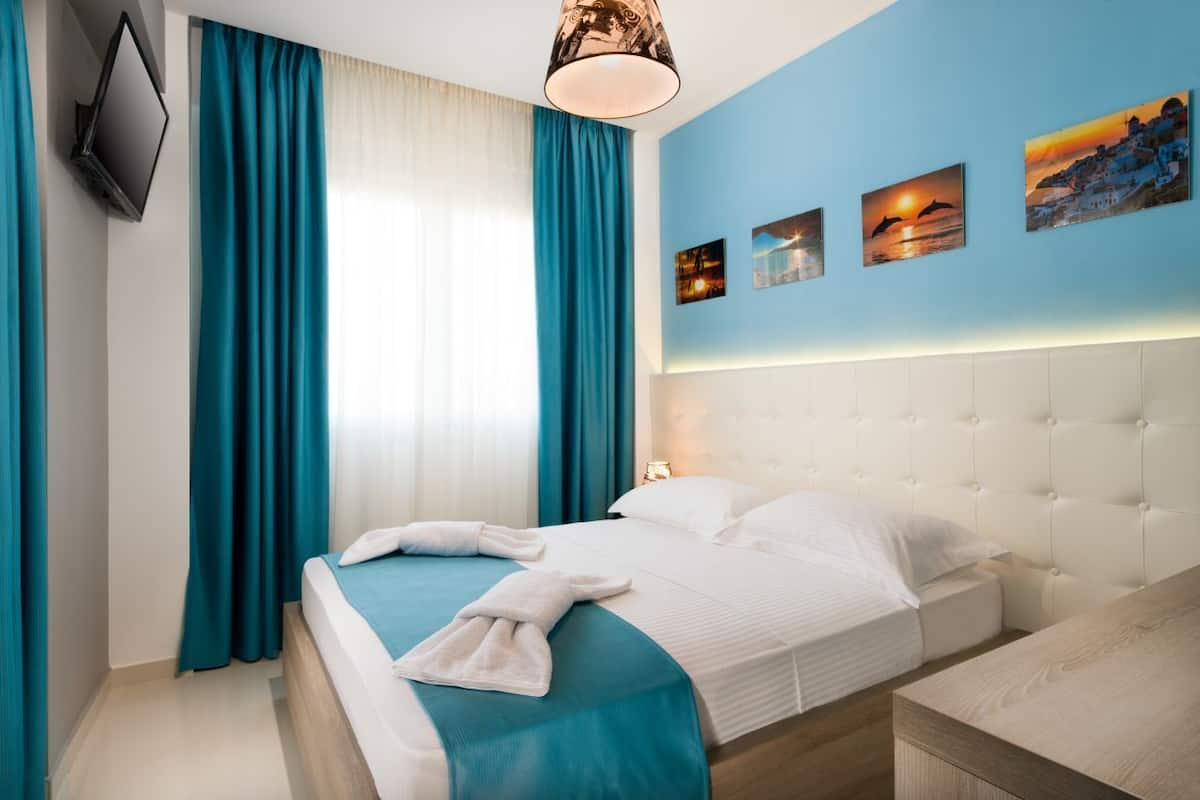 Chambre Économique, 1 lit double | Draps en coton égyptien, literie de qualité supérieure, minibar