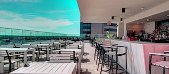 Hampton Inn & Suites Richmond - Downtown