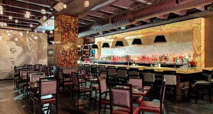 Hampton Inn & Suites Richmond - Downtown