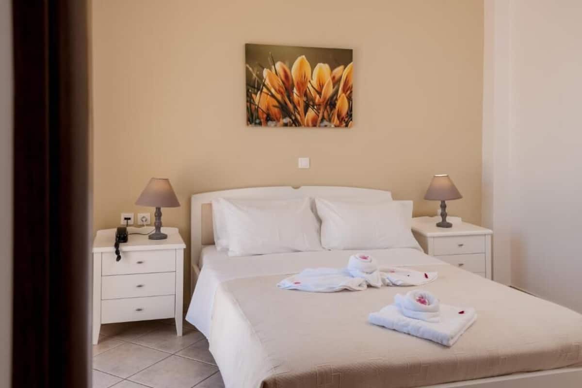 1 bedroom, in-room safe, soundproofing, iron/ironing board