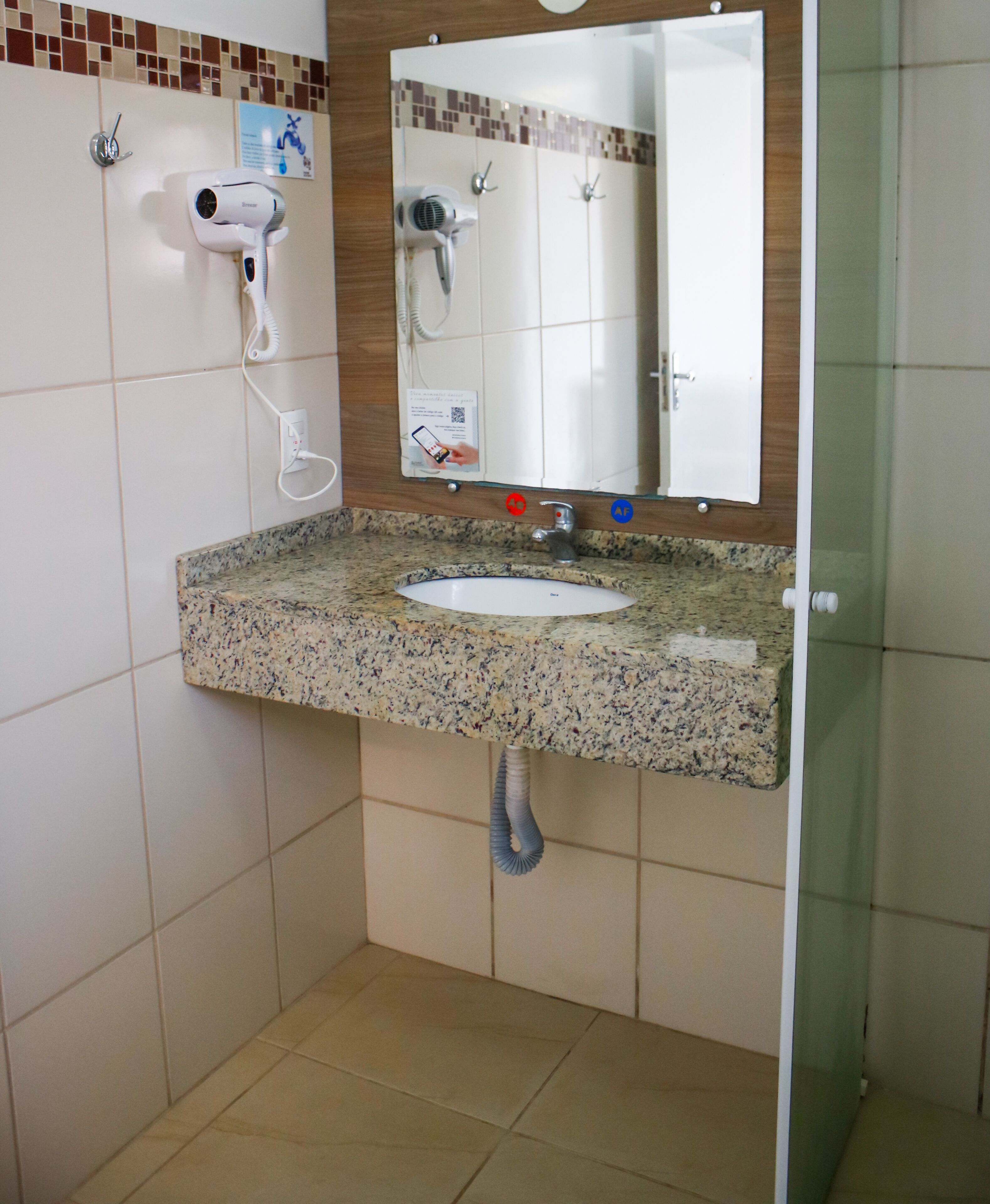superior room | bathroom | shower, free toiletries, hair dryer, towels