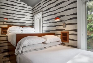 Signatur-værelse - flere senge | Premium-sengetøj, dundyner, strygejern/strygebræt, gratis Wi-Fi