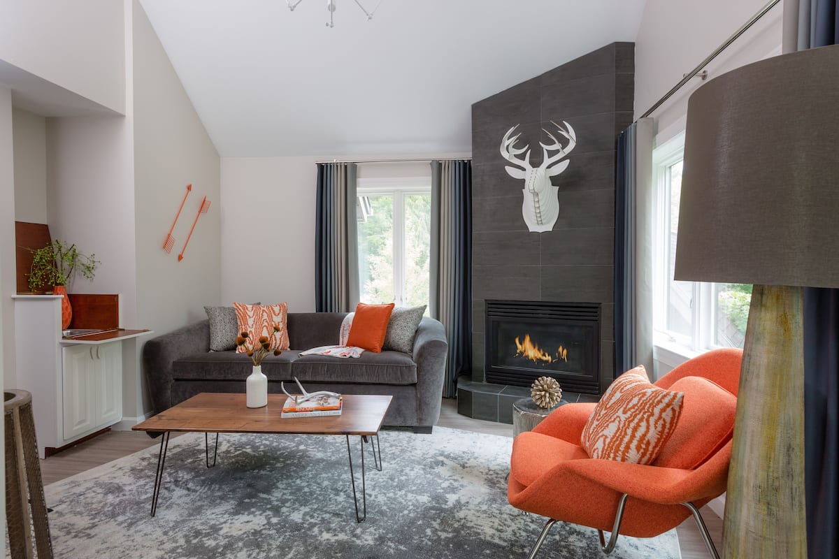 Trail House King Suite | 2 bedrooms, premium bedding, down comforters, iron/ironing board
