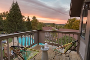 Trail House Lark Suite | Balcony view