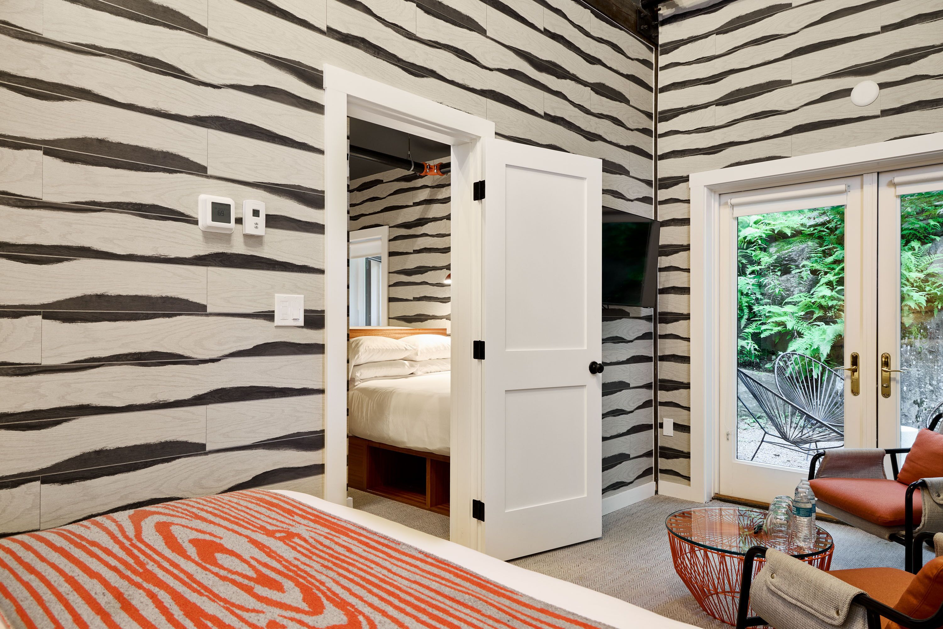 signature room, multiple beds | 2 bedrooms, premium bedding, down duvets, iron/ironing board