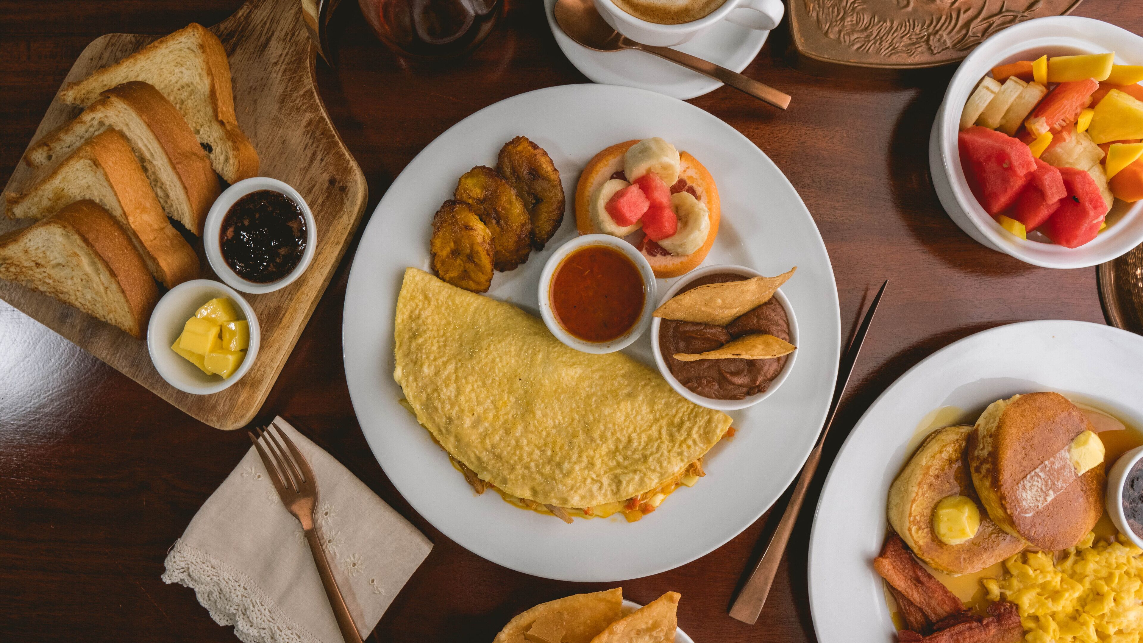 breakfast, lunch, dinner served; local cuisine