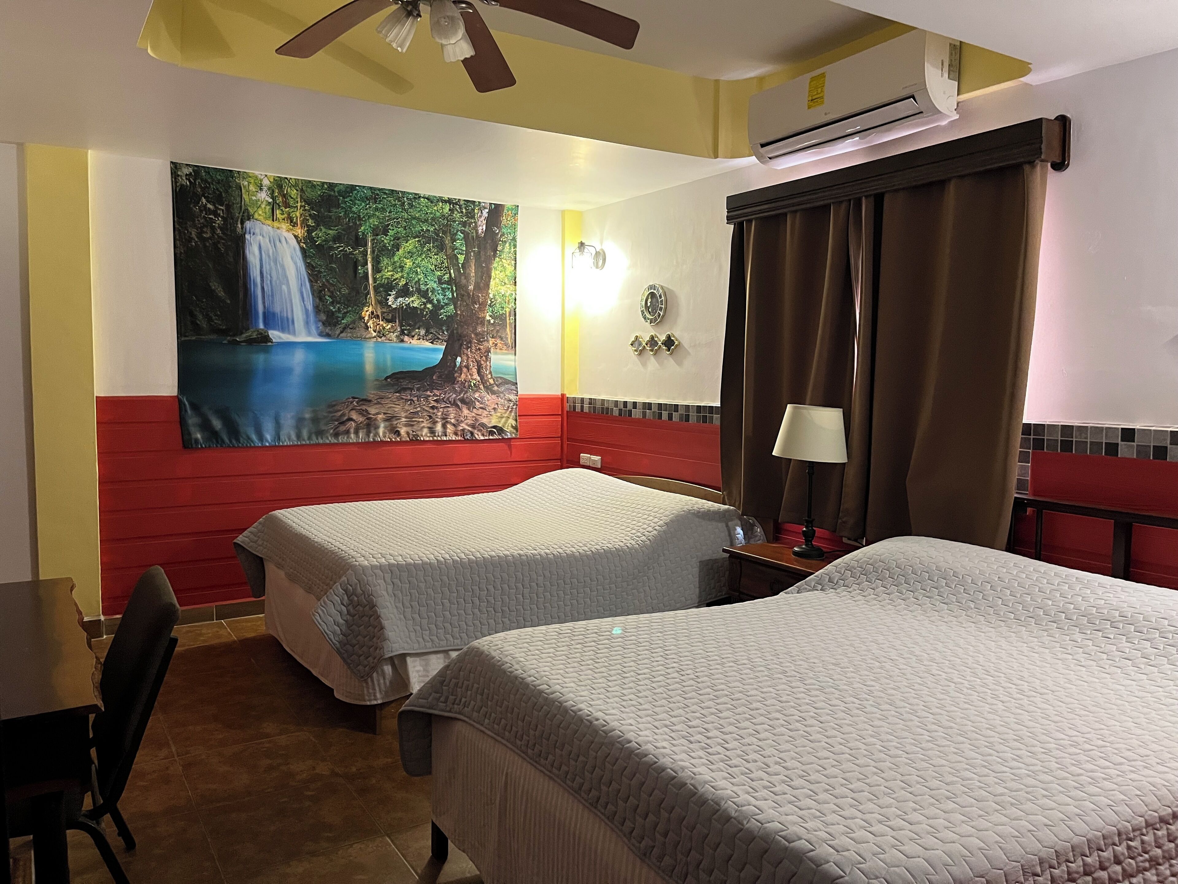 Foto - Easy Inn Hotel