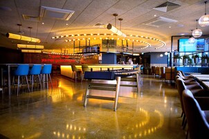 Bar (en la propiedad)