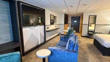 Deluxe Room, 2 Double Beds, Accessible | In-room safe, cribs (free), WiFi (free), bed sheets