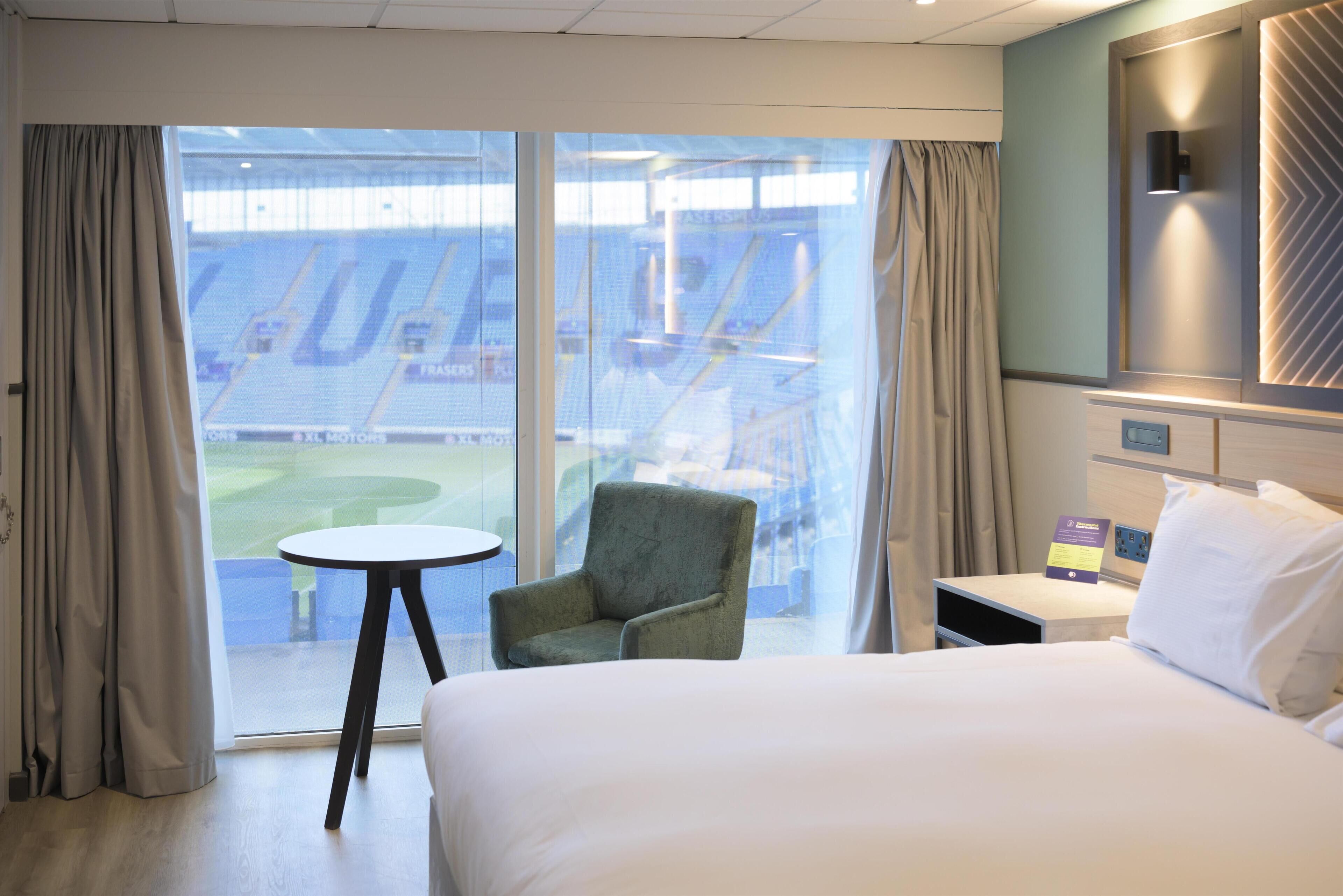 Room, 1 Queen Bed, Accessible | In-room safe, free cots/infant beds, free WiFi, bed sheets