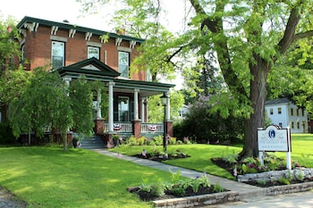 The Gridley Inn B&B