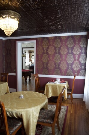 Dining room - The Gridley Inn B&B (Waterloo)
