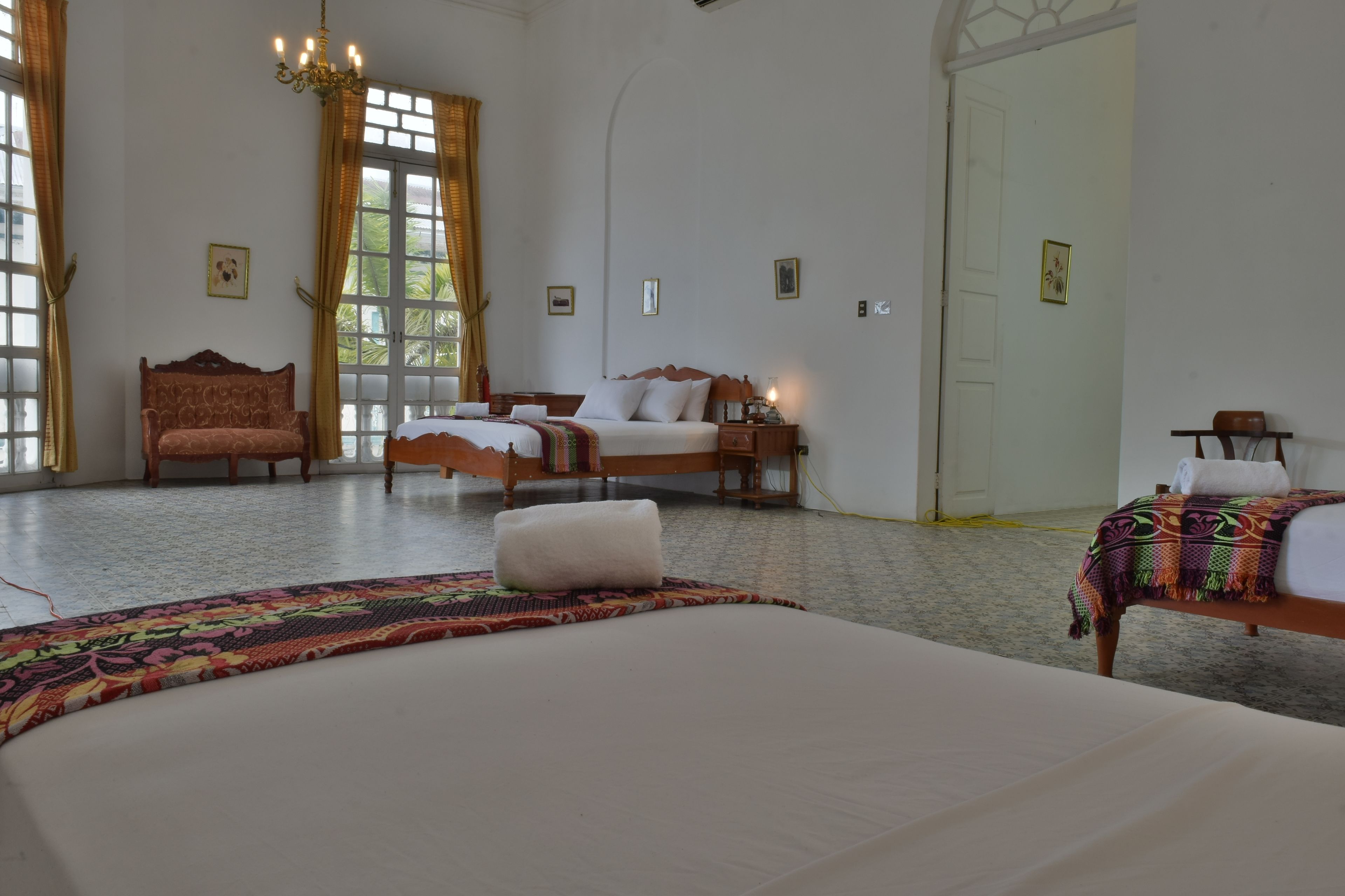 Triple Room | Minibar, in-room safe, desk, soundproofing