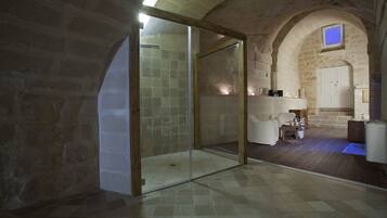 Ruang perawatan pasangan dan pijat