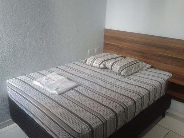 Escrivaninha, Wi-Fi de cortesia