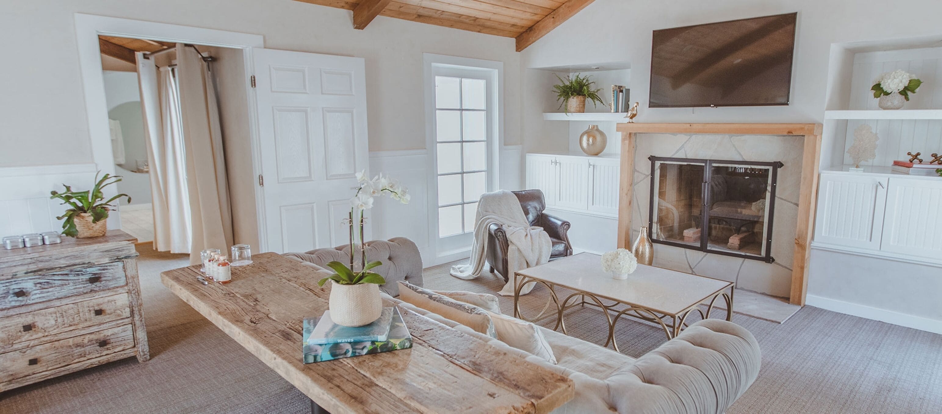 Two Bedroom Suite Bungalow | Living area | 60-inch flat-screen TV with cable channels, TV, pay movies