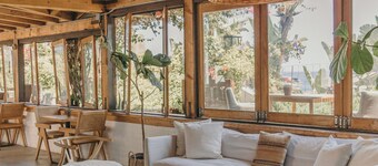  CALAMIGOS RANCH Resort & Spa