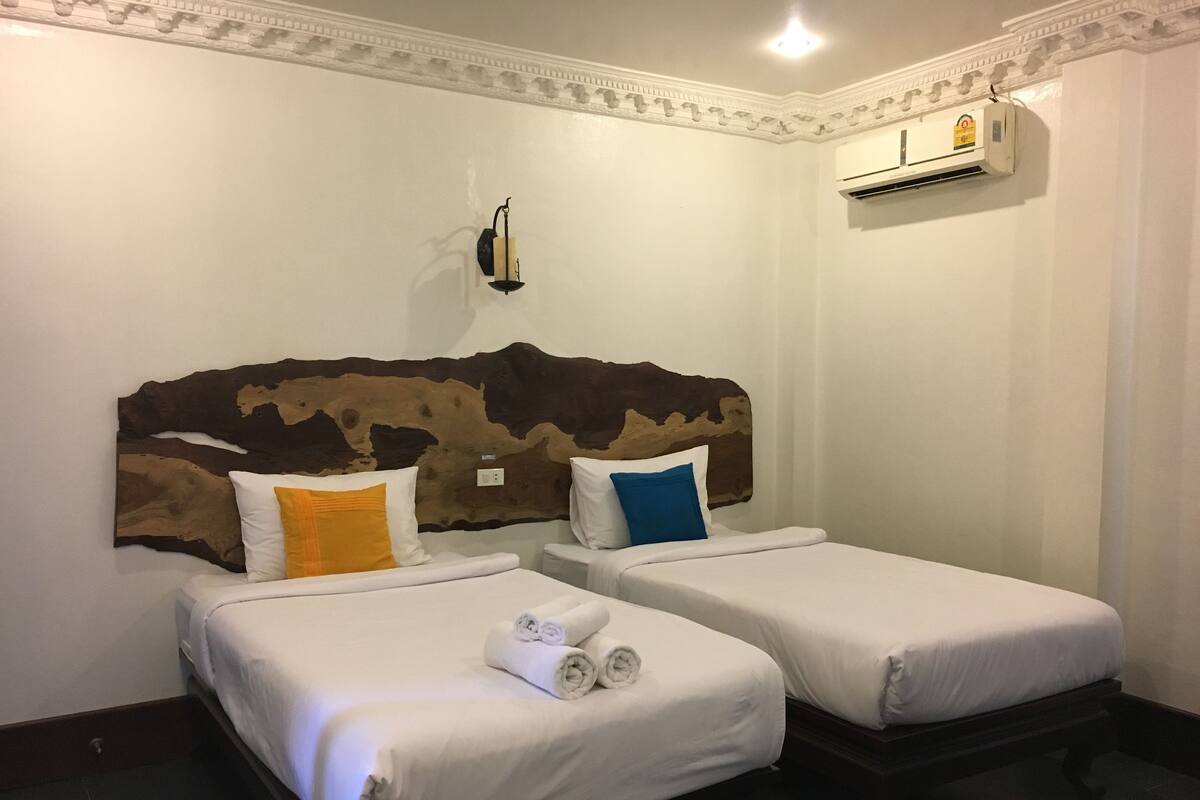 In-room safe, desk, blackout curtains, rollaway beds