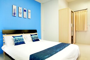 Habitació estàndard | Espai de treball apte per a portàtils, wifi gratuïta i roba de llit 