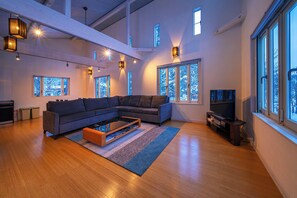 Téléviseur à écran plat de 55 po avec télévision numérique, téléviseur